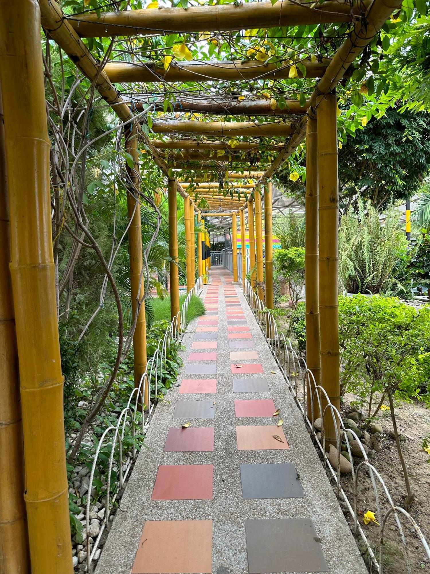 Hotel Hv Sueno Real Tatacoa Villavieja Esterno foto