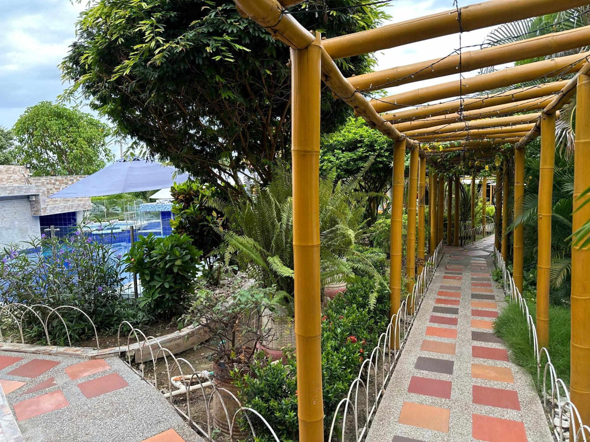 Hotel Hv Sueno Real Tatacoa Villavieja Esterno foto